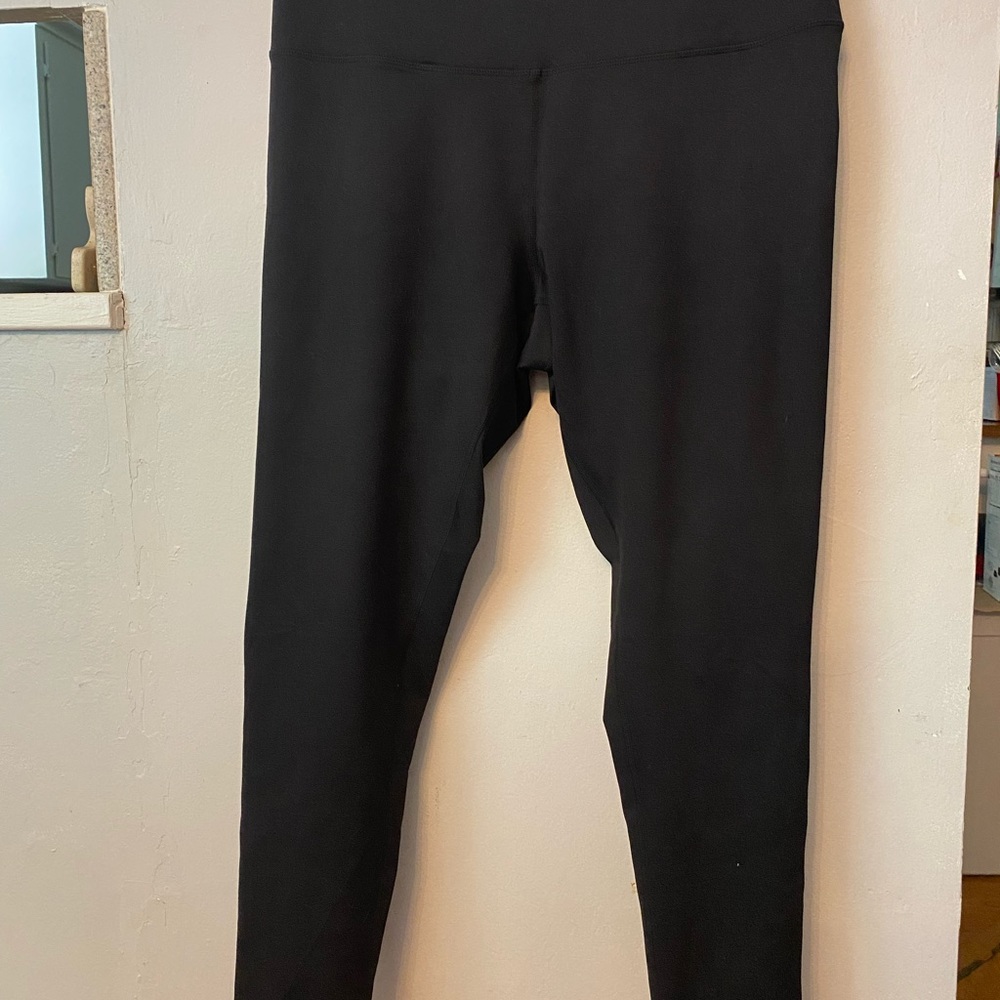 EUC Zella leggings!